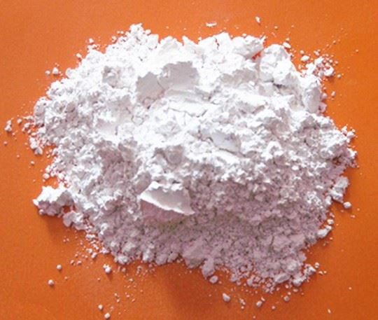 pure white corundum aluminium oxide powder
