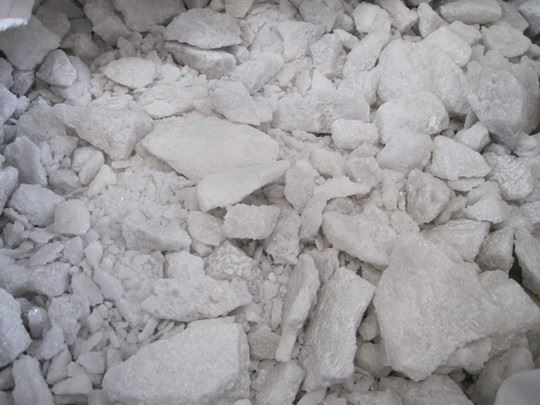 White Fused Alumina after original crushing